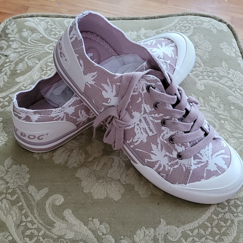 Brand New Rocketdog Shoes Size 11